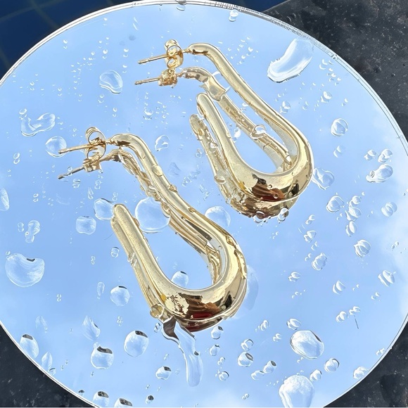 !!!Gorgeous!!! 18K Gold Plated Stainless Steel Jewelry - Picture 4 of 16